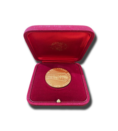1975 Malta Philatelic Exhibition Medal in Box Gold Gilt