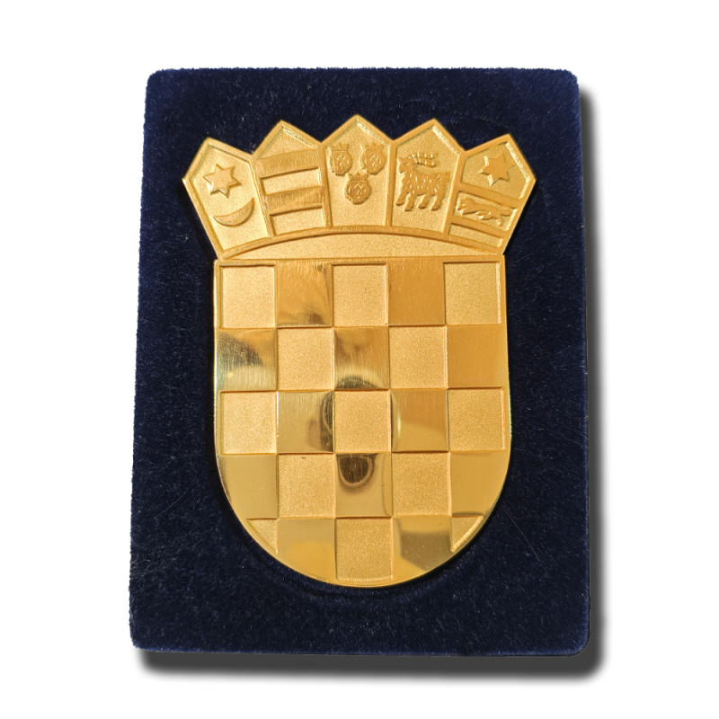 Croatian Coat of Arms with plastic box, metal