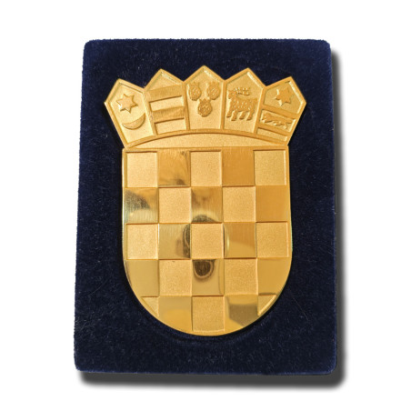 Croatian Coat of Arms with plastic box, metal