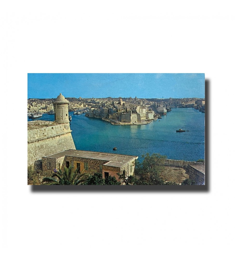 Malta Postcard - Grand Harbour with the old city of Senglea, New Unused